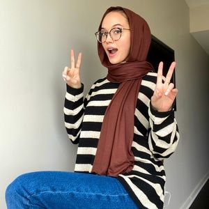 Meet your Posher, Anabella